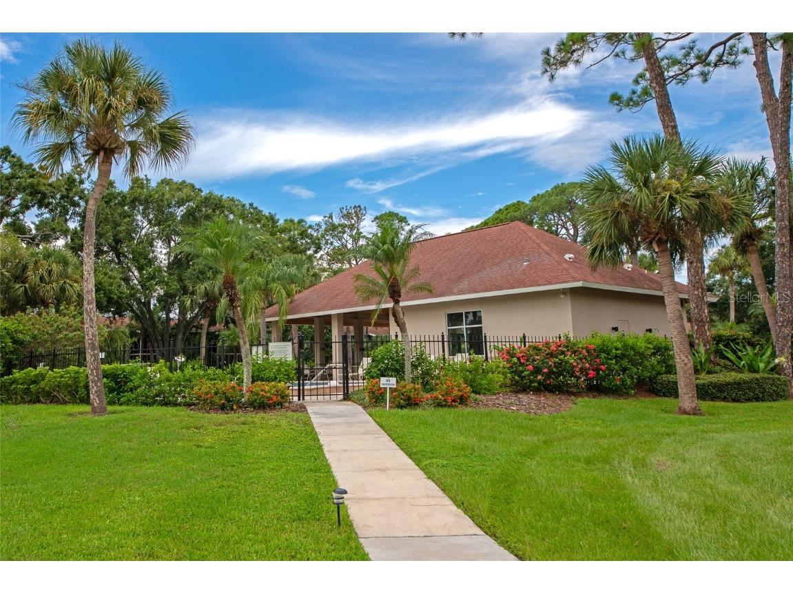 966 La Costa Circle #5 Sarasota FL 34237 A4665073 image32