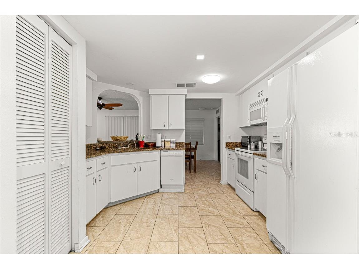 9662 SW 95th Court #A Ocala FL 34481 OM693876 image25