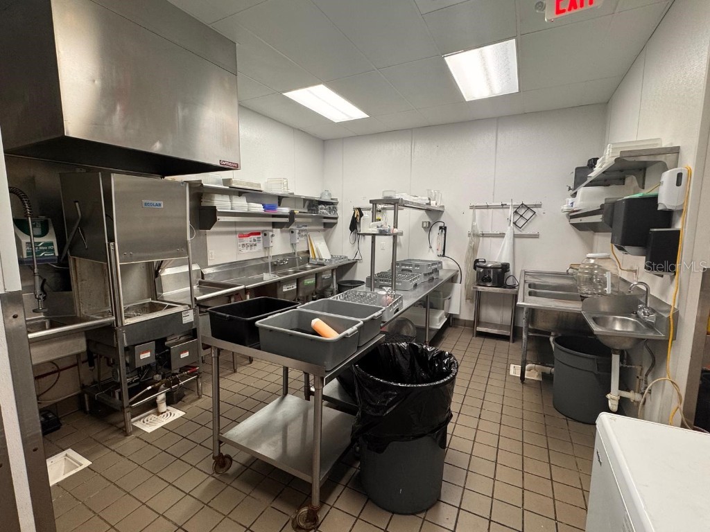 9664 W Linebaugh Ave Tampa FL 33626 TB8449318 image17