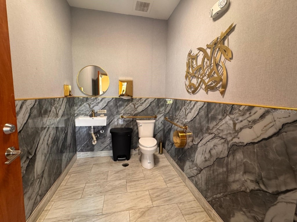 9664 W Linebaugh Ave Tampa FL 33626 TB8449318 image25