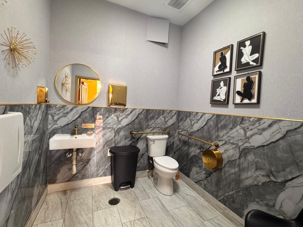 9664 W Linebaugh Ave Tampa FL 33626 TB8449318 image26