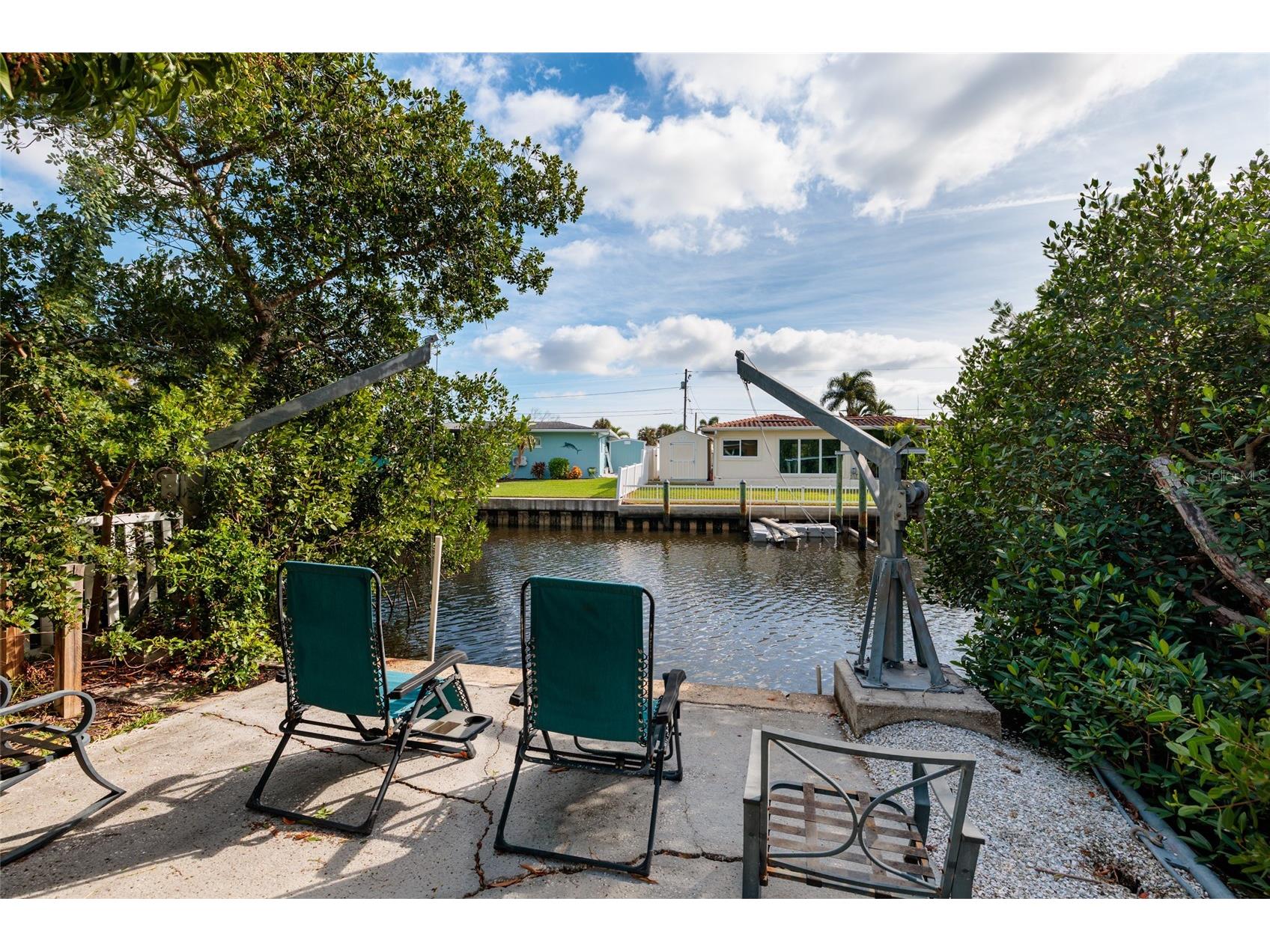 9665 2nd Street N Saint Petersburg FL 33702 TB8485017 image18