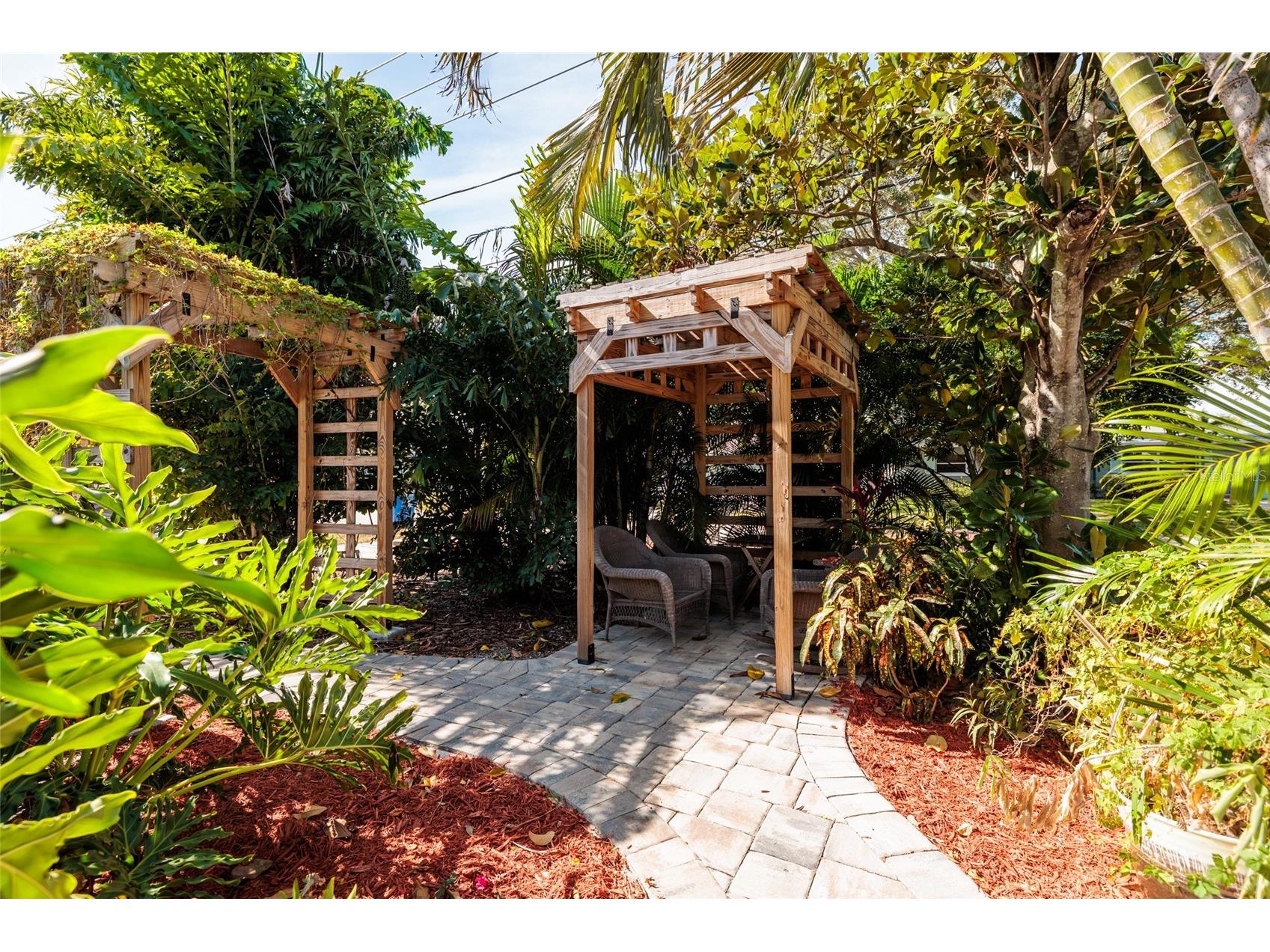 9665 2nd Street N Saint Petersburg FL 33702 TB8485017 image28