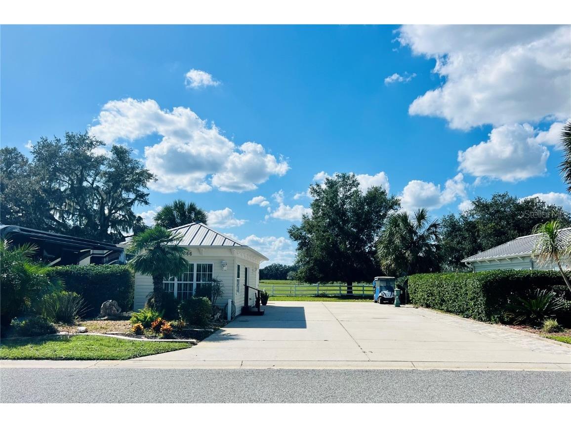 9666 SE 47th Way Webster FL 33597 G5102635 image1
