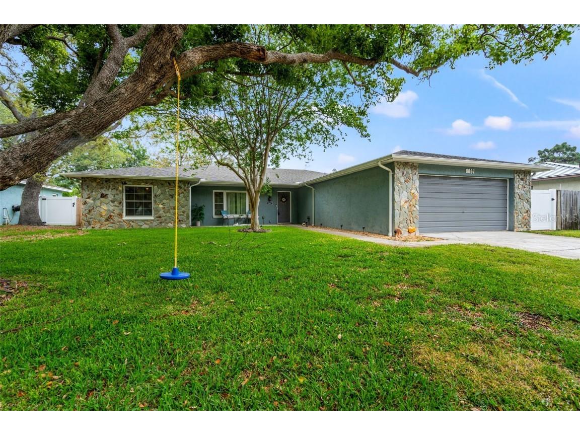 9667 123rd Way Seminole FL 33772 T3518403 image1