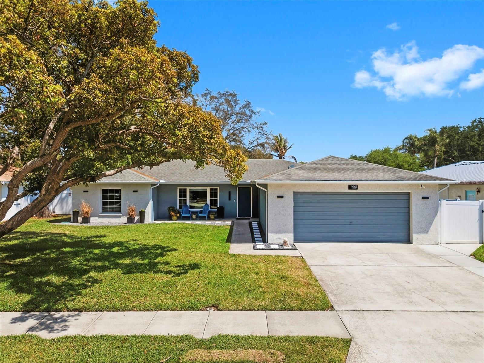 9667 123rd Way Seminole FL 33772 TB8489172 image1