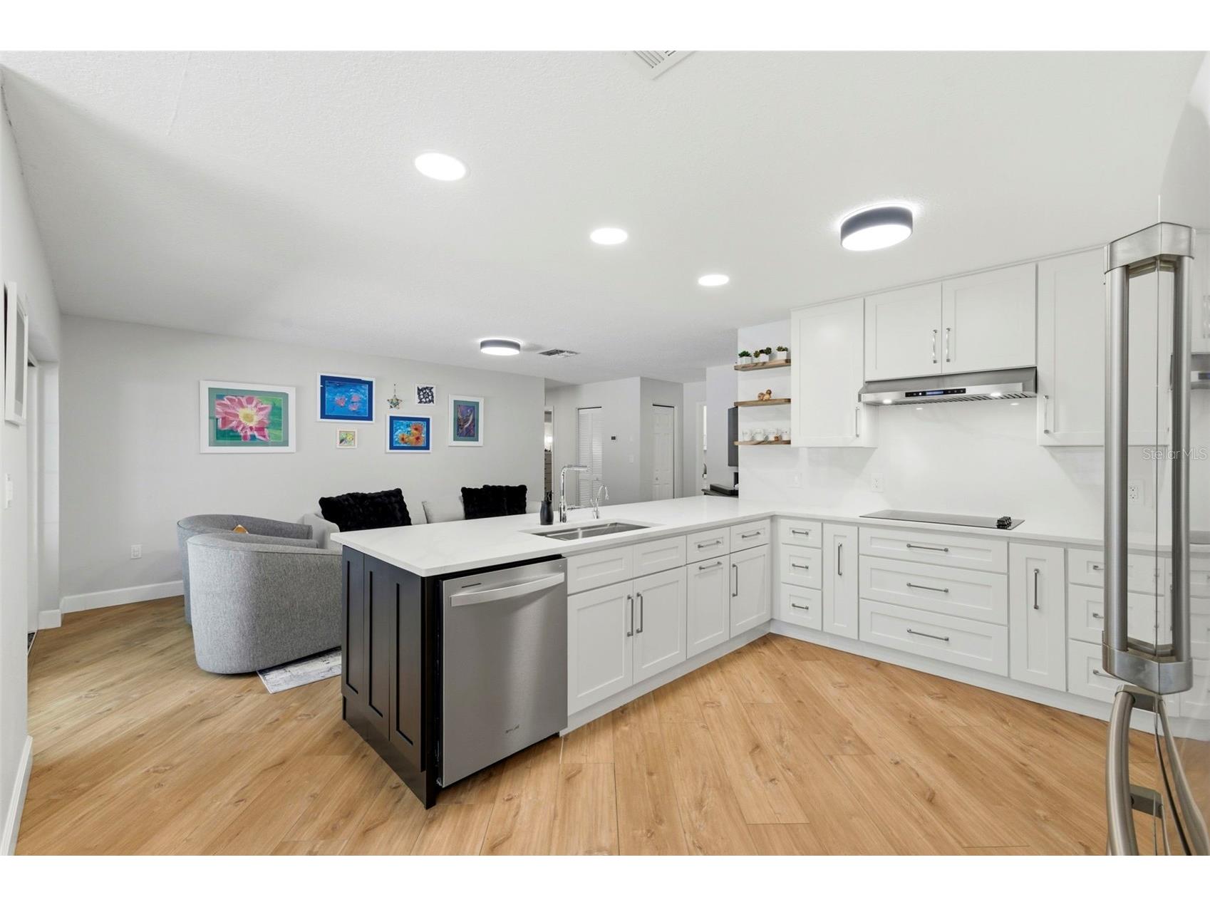 9667 123rd Way Seminole FL 33772 TB8489172 image19