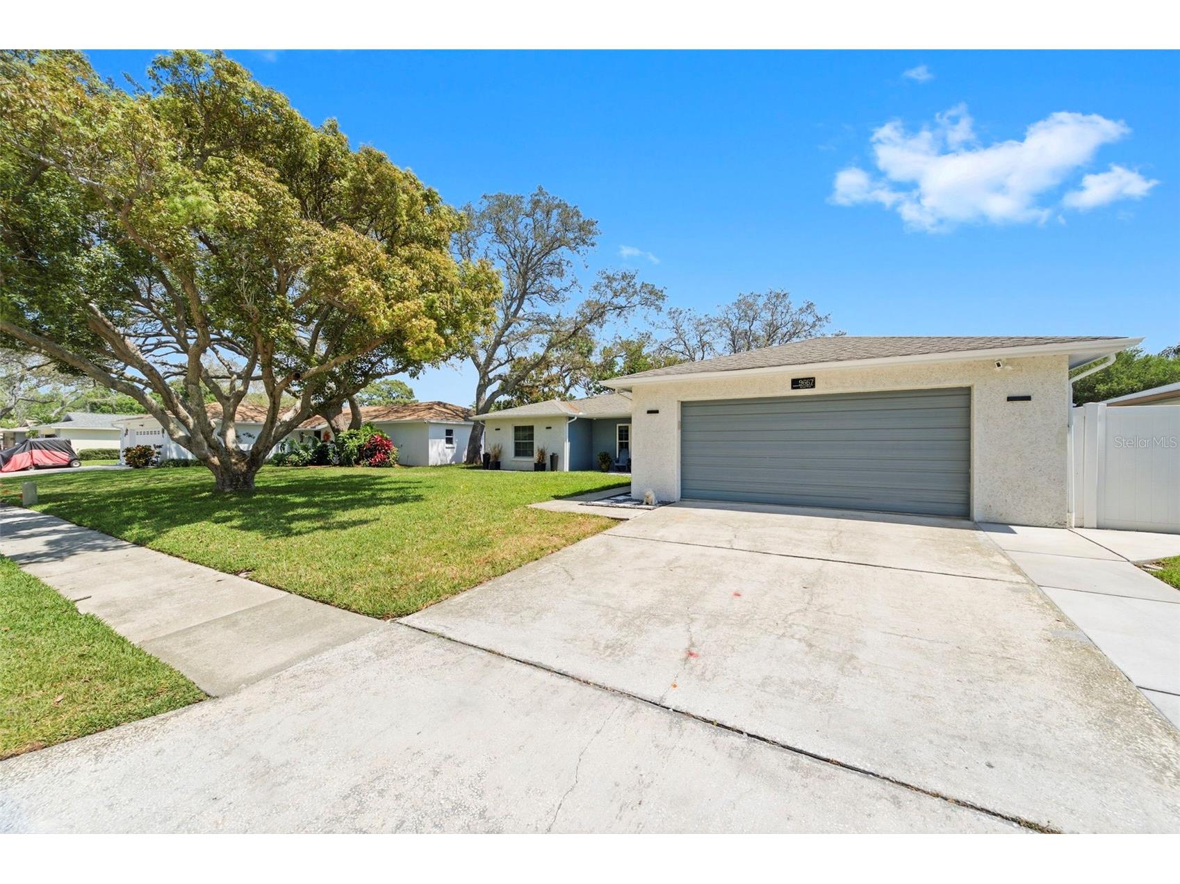9667 123rd Way Seminole FL 33772 TB8489172 image2