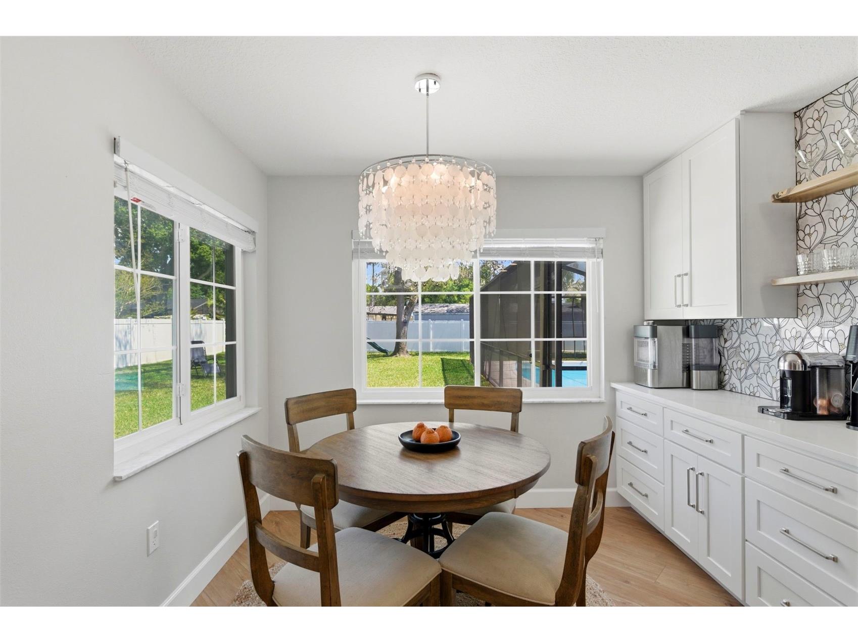 9667 123rd Way Seminole FL 33772 TB8489172 image24