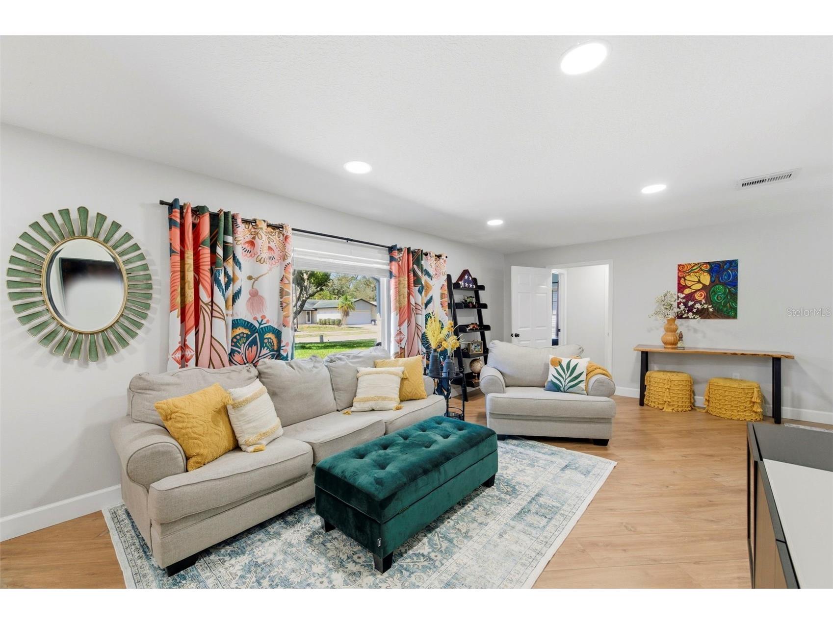 9667 123rd Way Seminole FL 33772 TB8489172 image6