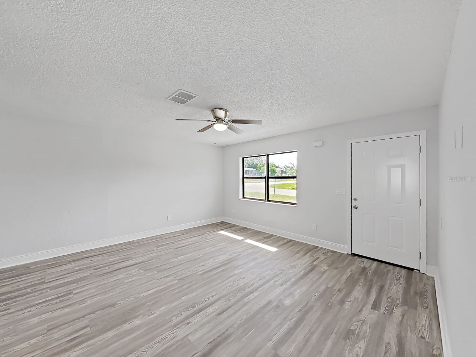 9667 Bayside Court Spring Hill FL 34608 TB8526413 image7