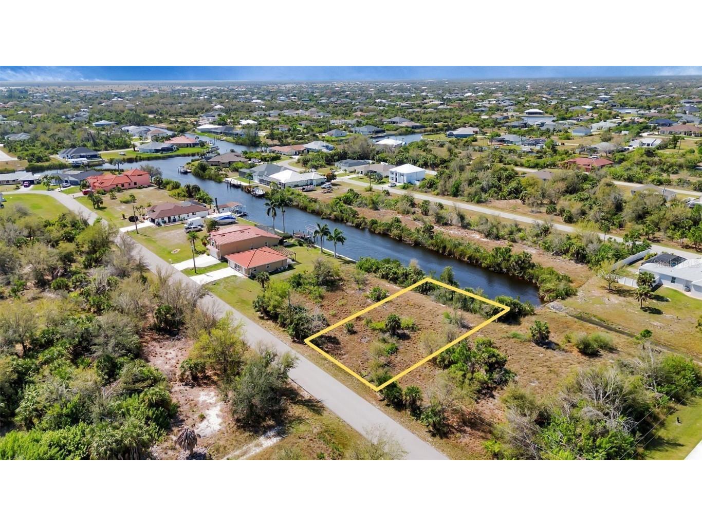 9668 President Circle Port Charlotte FL 33981 D6135356 image1