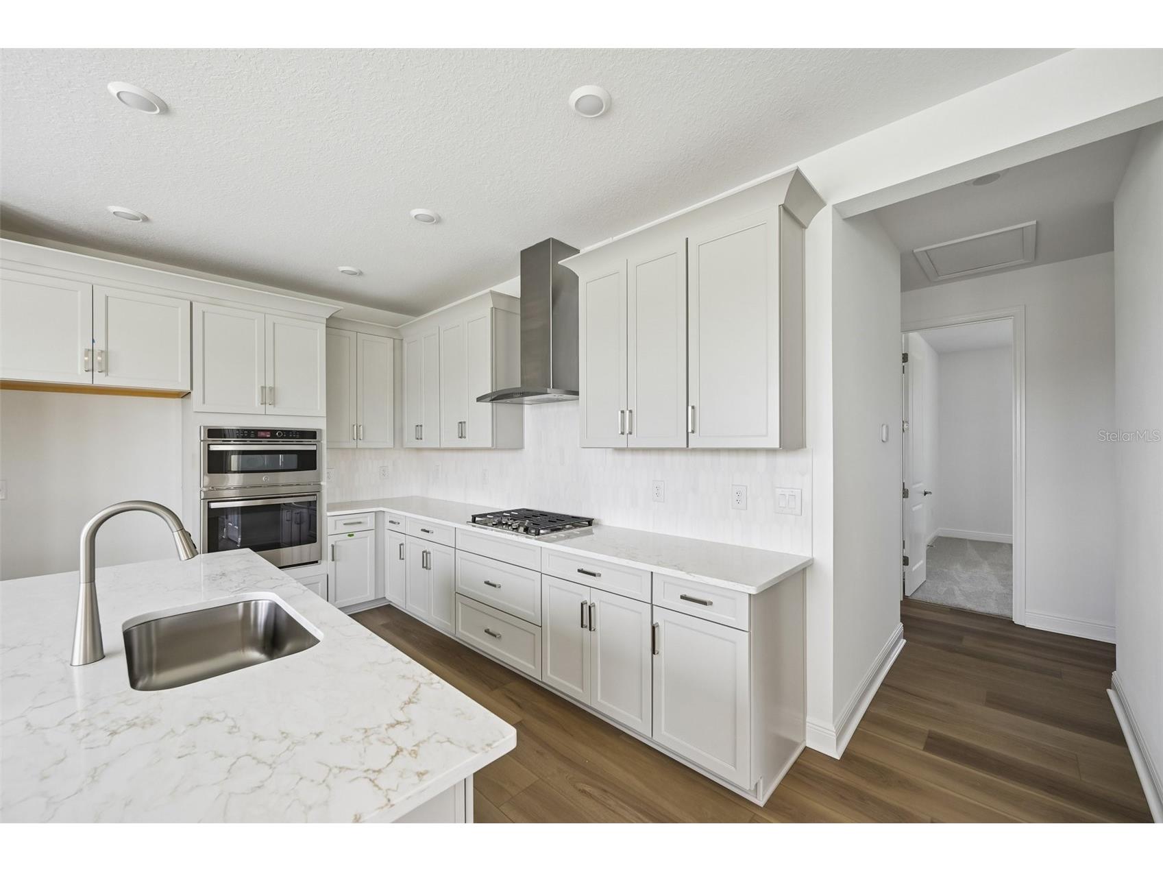 9669 Crystal Isles Circle Sarasota FL 34241 R4910290 image10