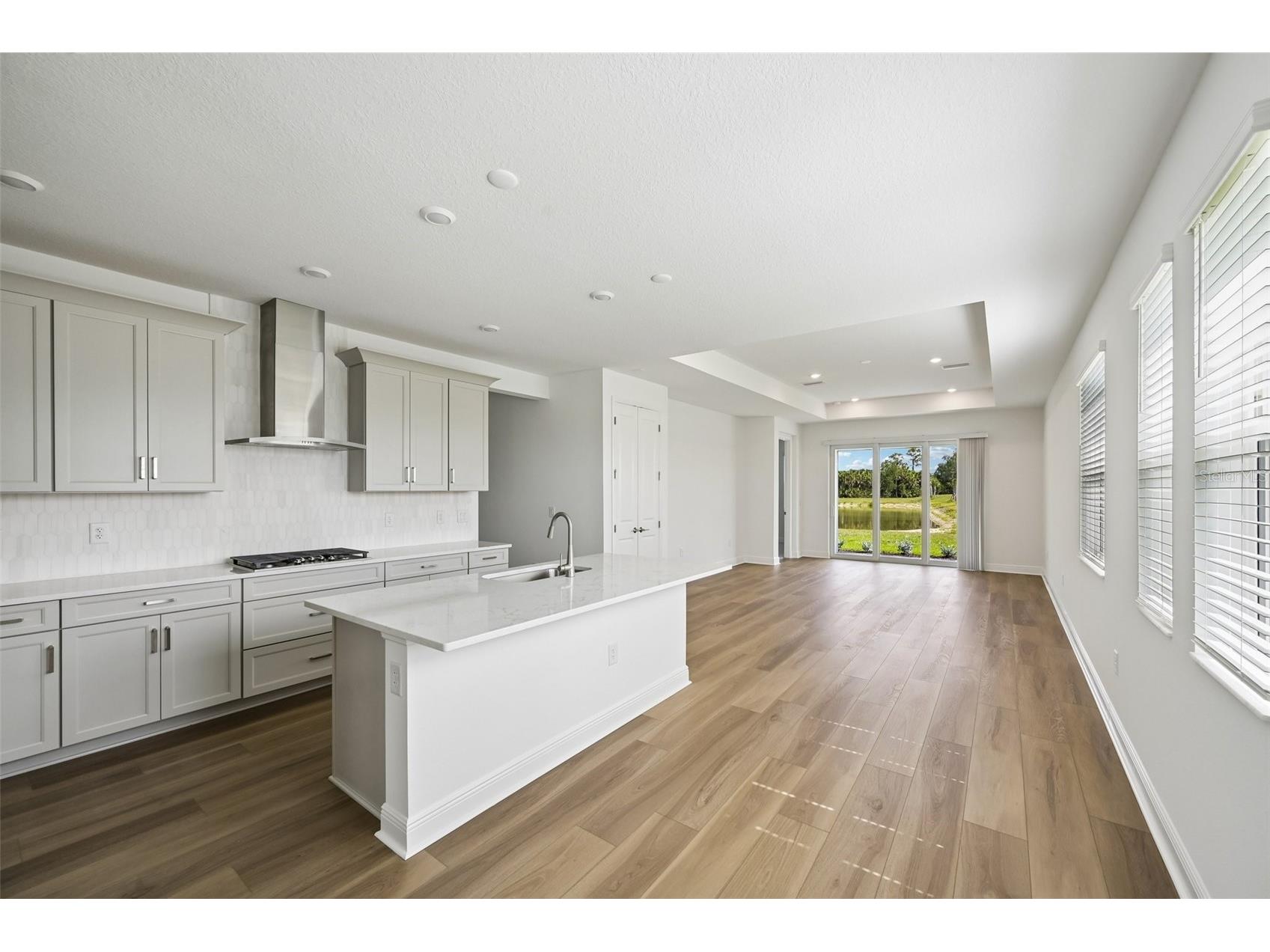 9669 Crystal Isles Circle Sarasota FL 34241 R4910290 image6