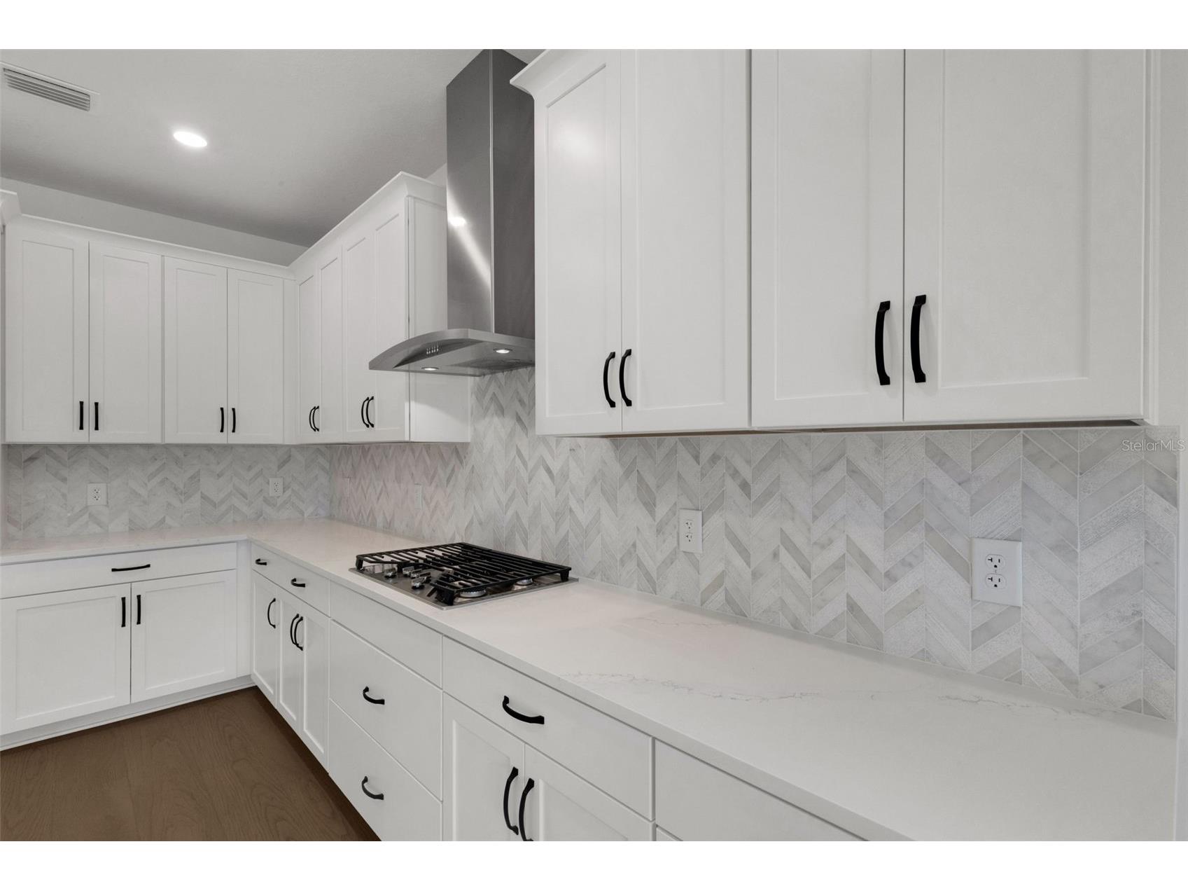 9670 Crystal Isles Circle Sarasota FL 34241 A4689123 image13