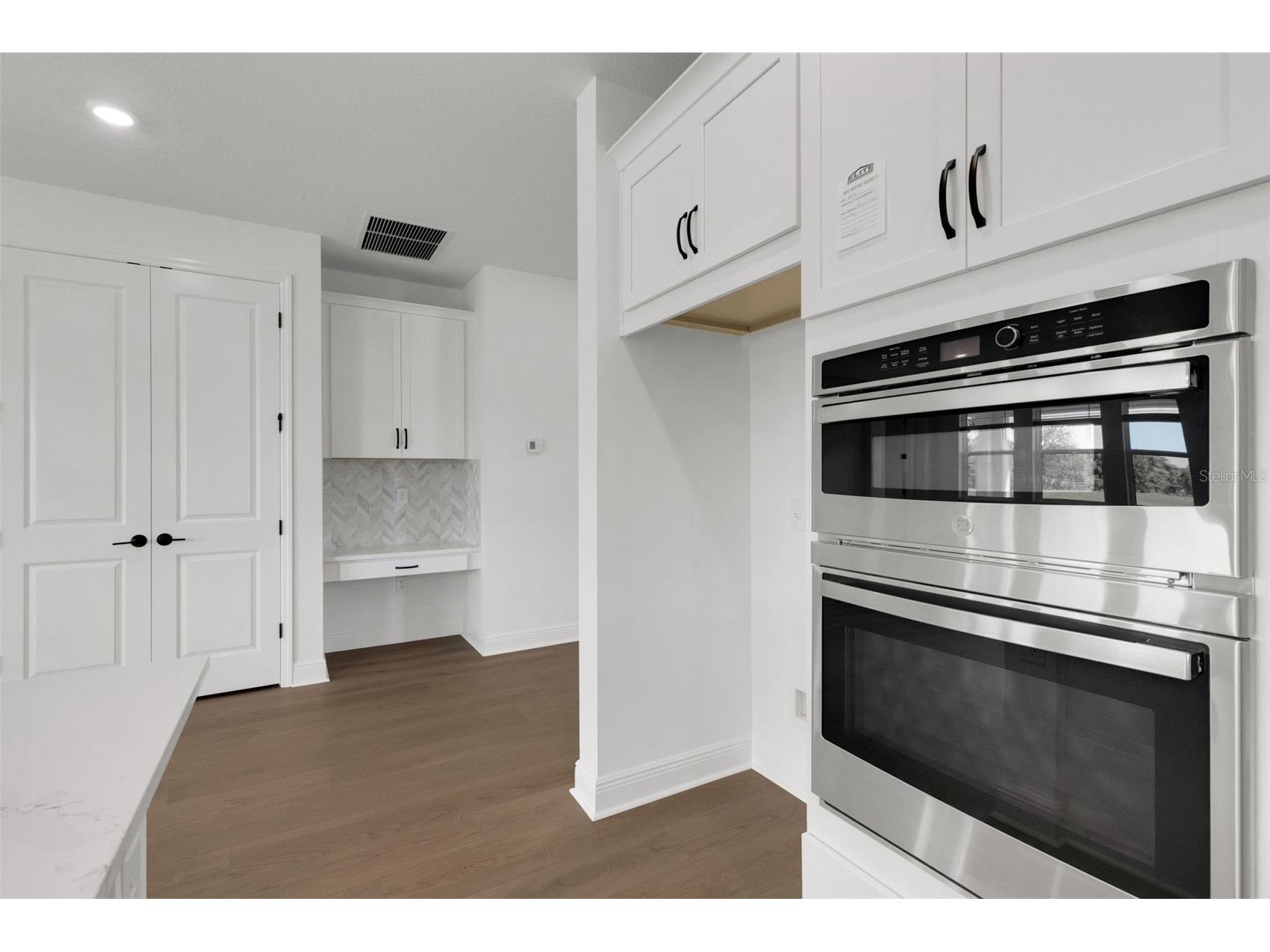 9670 Crystal Isles Circle Sarasota FL 34241 A4689123 image14