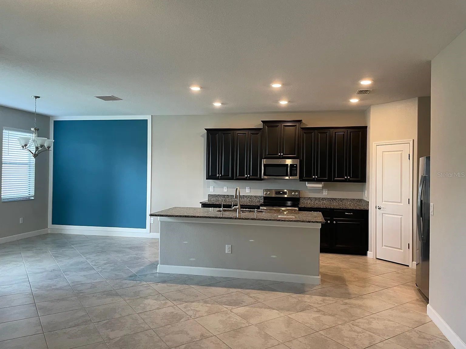 9671 Ivory Drive Sun City Center FL 33573 TB8526464 image5
