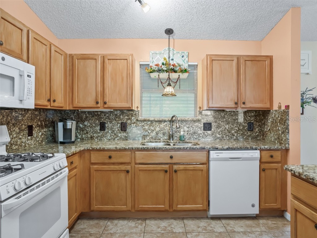 9671 SE 168th Maplesong Lane The Villages FL 32162 G5103842 image11
