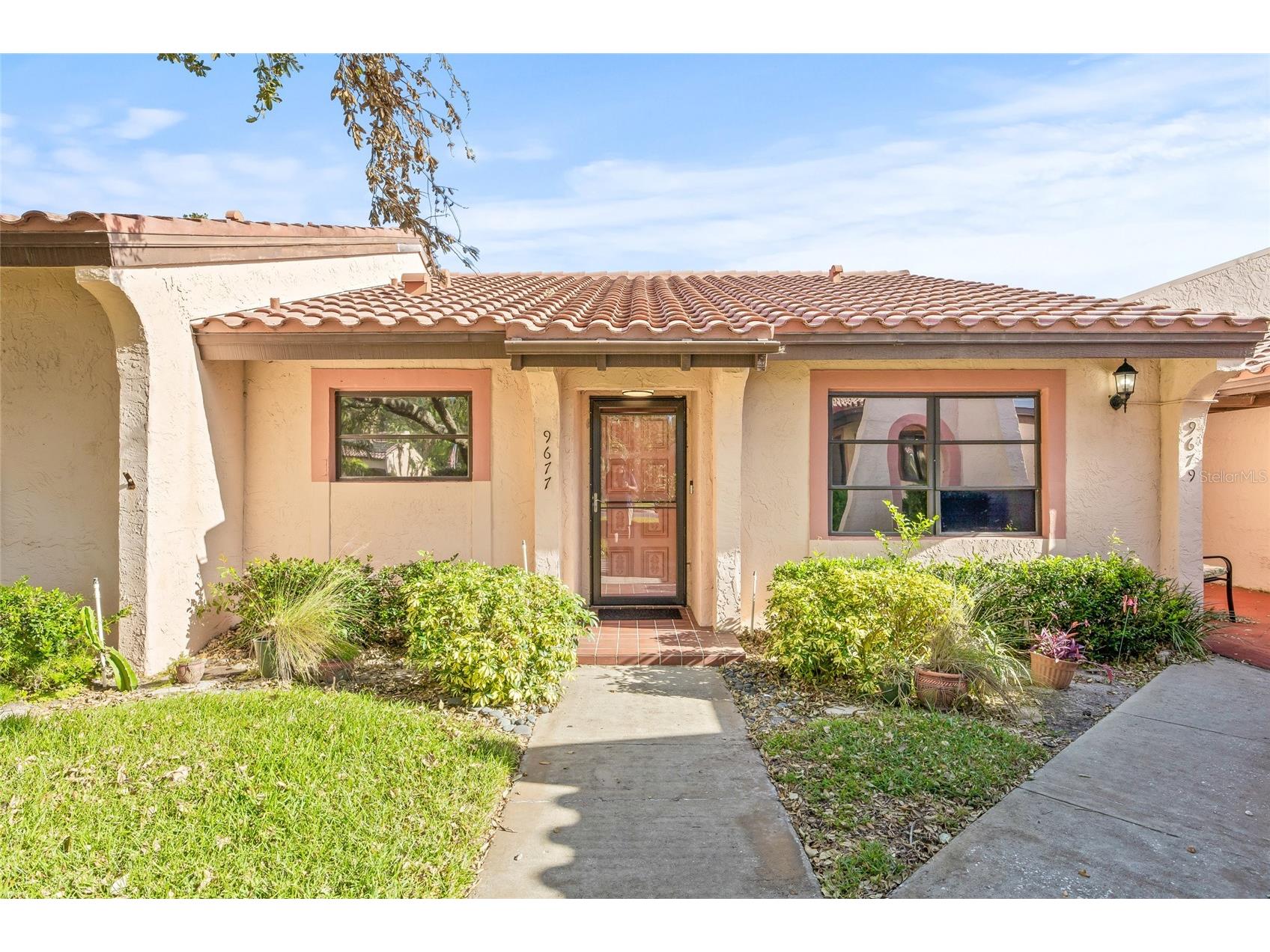 9677 86th Avenue Seminole FL 33777 A4678524 image1