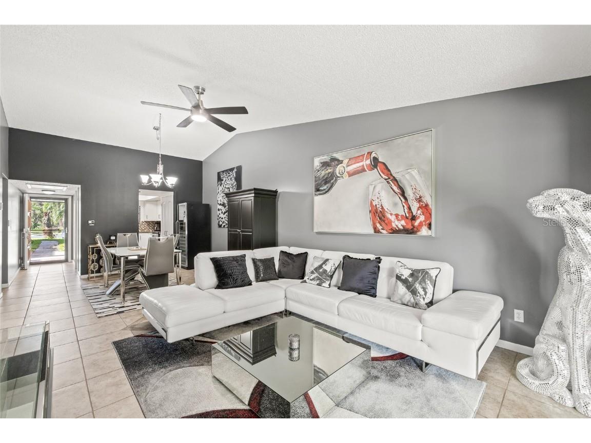 9677 86th Avenue Seminole FL 33777 TB8427923 image14