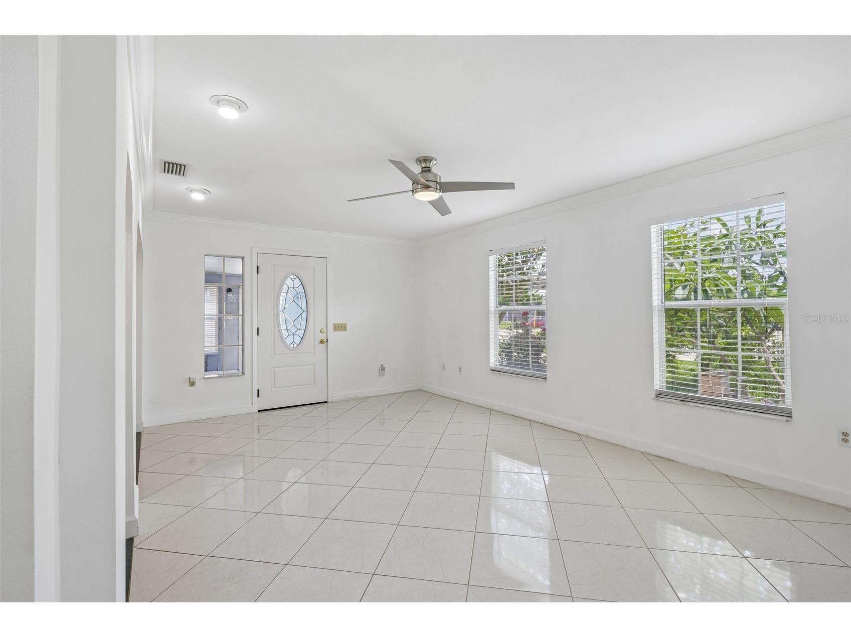 9680 Park Lake Drive N Pinellas Park FL 33782 TB8519461 image5