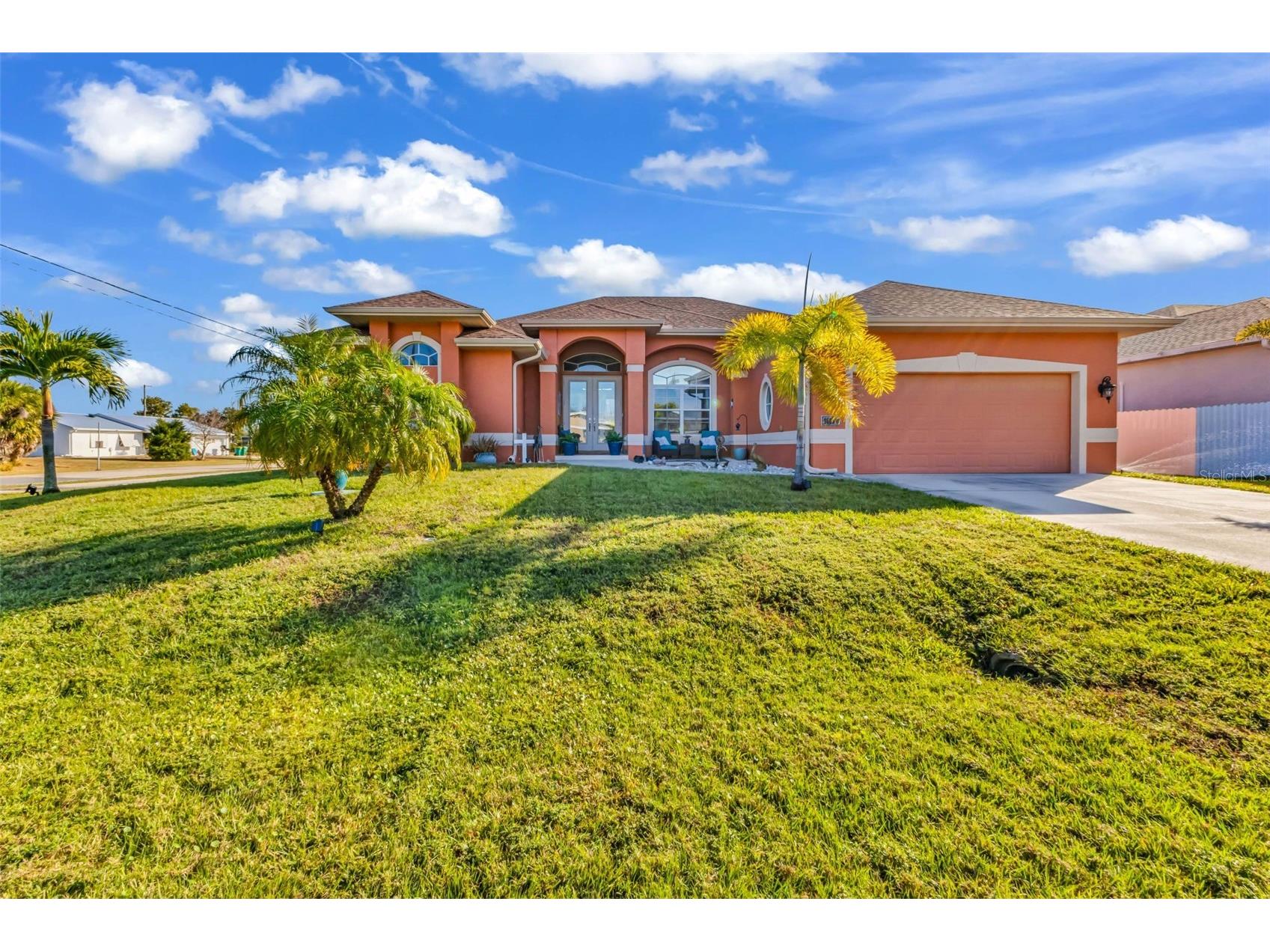 9685 Arnaz Circle Port Charlotte FL 33981 C7519251 image1