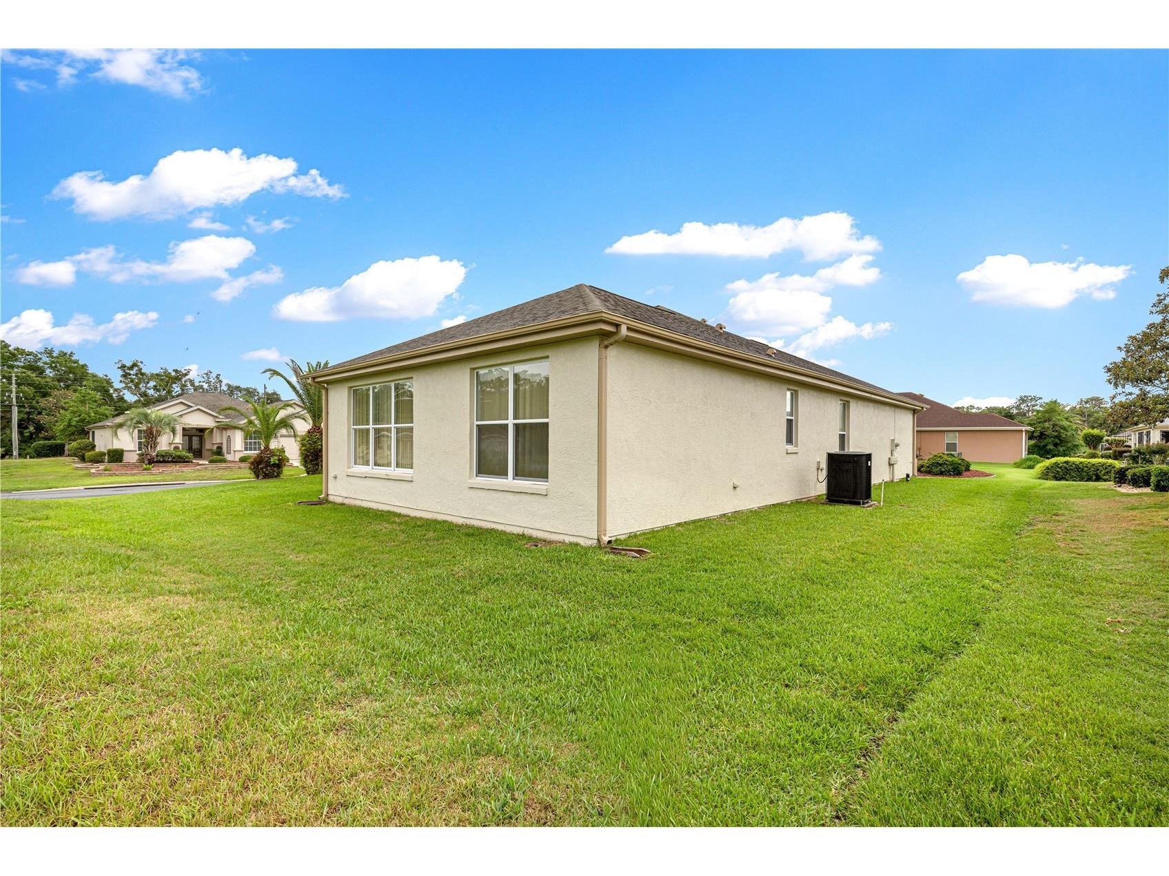 9687 SE 137th Street Road Summerfield FL 34491 OM724826 image10