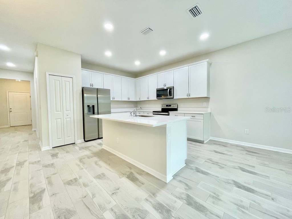 9689 Sweetwell Place Riverview FL 33569 TB8447798 image8