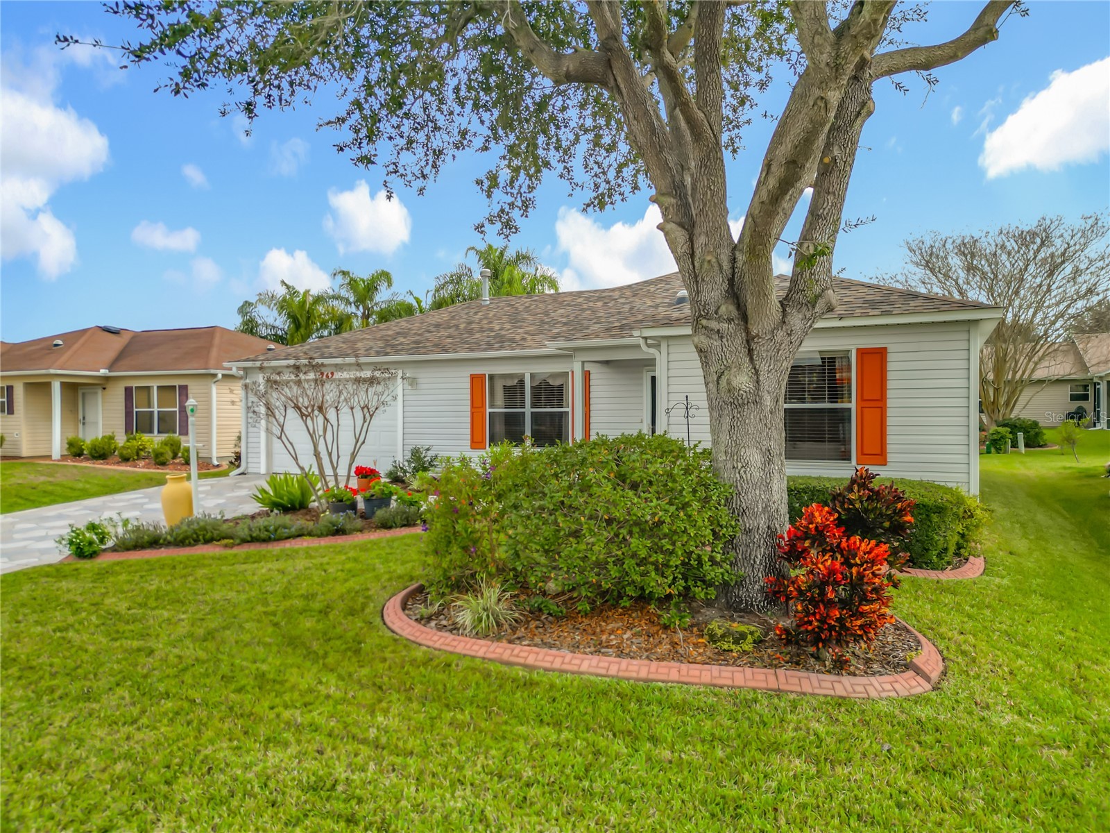 969 Candler Place The Villages FL 32162 OM716665 image2