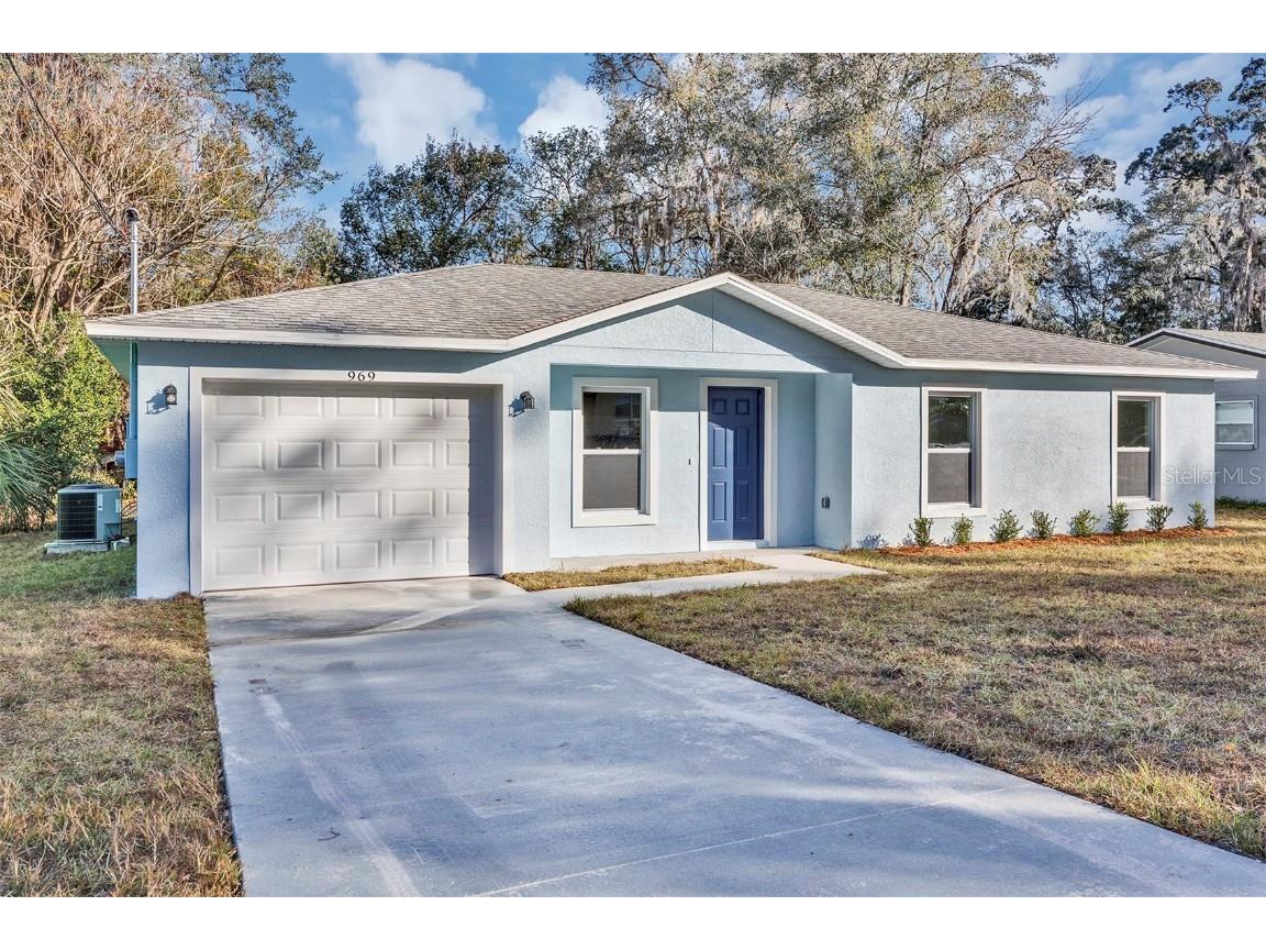 969 E Voorhis Avenue Deland FL 32724 V4928284 image1