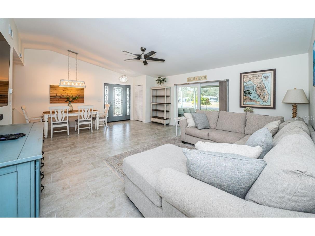 969 Gulf View Boulevard Dunedin FL 34698 TB8453523 image11