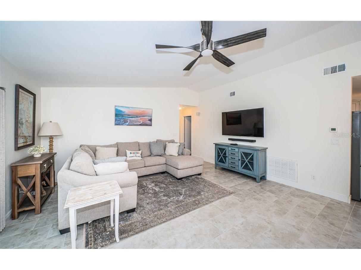 969 Gulf View Boulevard Dunedin FL 34698 TB8453523 image13