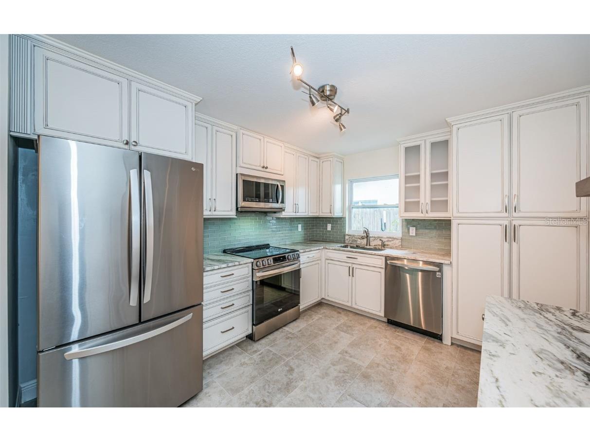 969 Gulf View Boulevard Dunedin FL 34698 TB8453523 image20