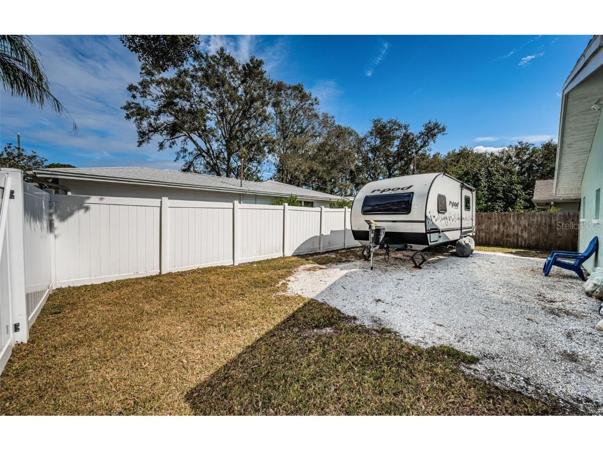 969 Gulf View Boulevard Dunedin FL 34698 TB8453523 image36