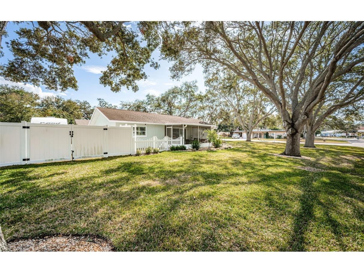969 Gulf View Boulevard Dunedin FL 34698 TB8453523 image40