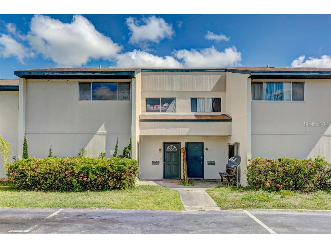 969 Whitman Drive #969 Sarasota FL 34243 A4569452 image1