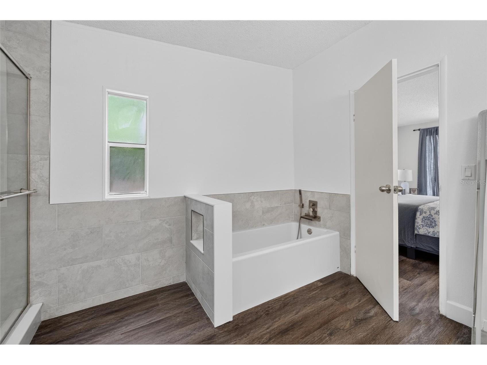 9690 Jerome Drive New Port Richey FL 34654 TB8527472 image45