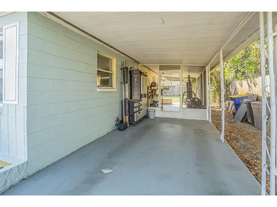 9696 Groveland Street Seminole FL 33772 TB8322440 image2