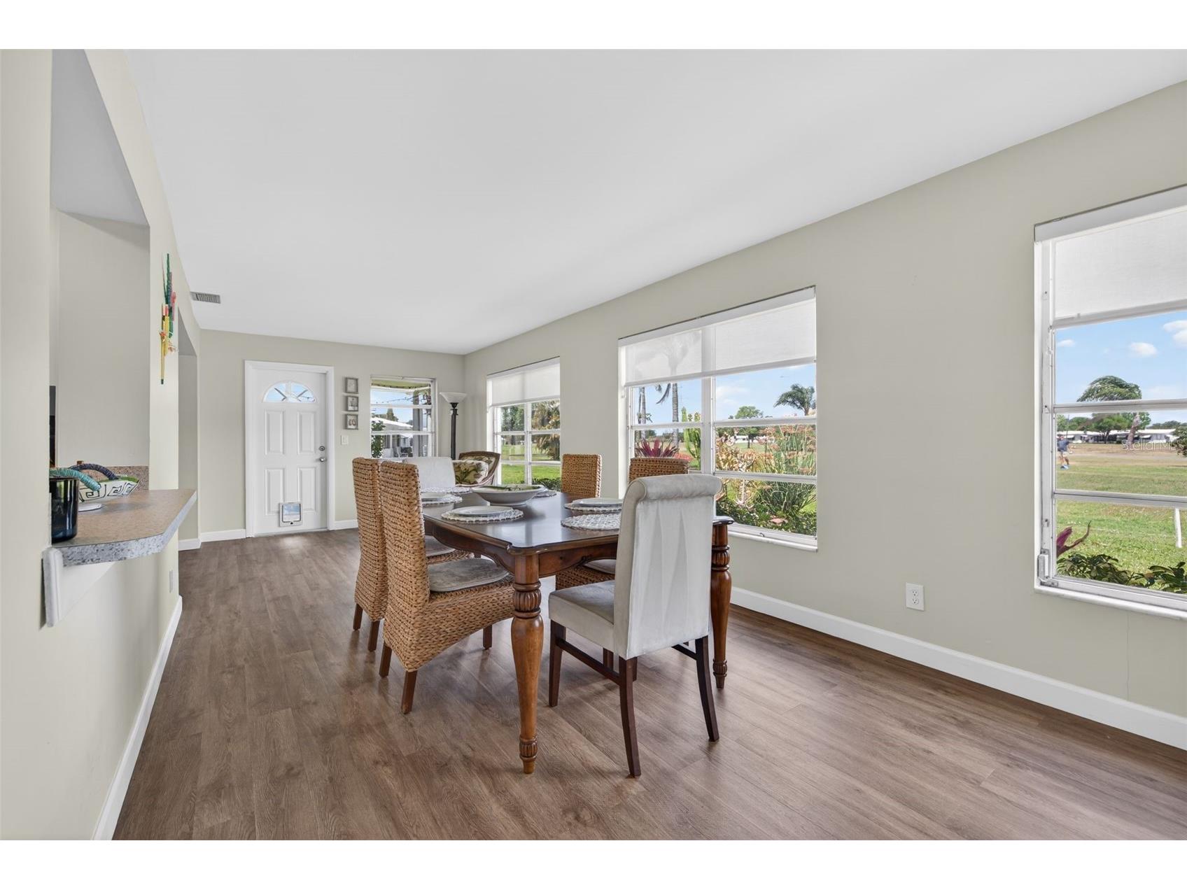 9697 41st Street N Pinellas Park FL 33782 TB8493387 image9