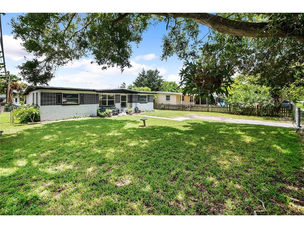 9697 Crestview Street Seminole FL 33772 U8252437 image1