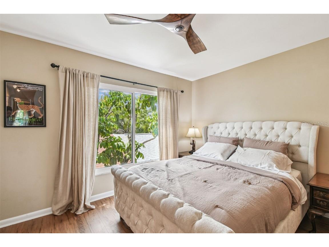 97 Davis Boulevard E #B Tampa FL 33606 TB8426620 image32