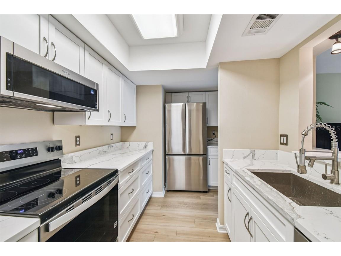 97 Davis Boulevard E #B Tampa FL 33606 TB8426620 image48