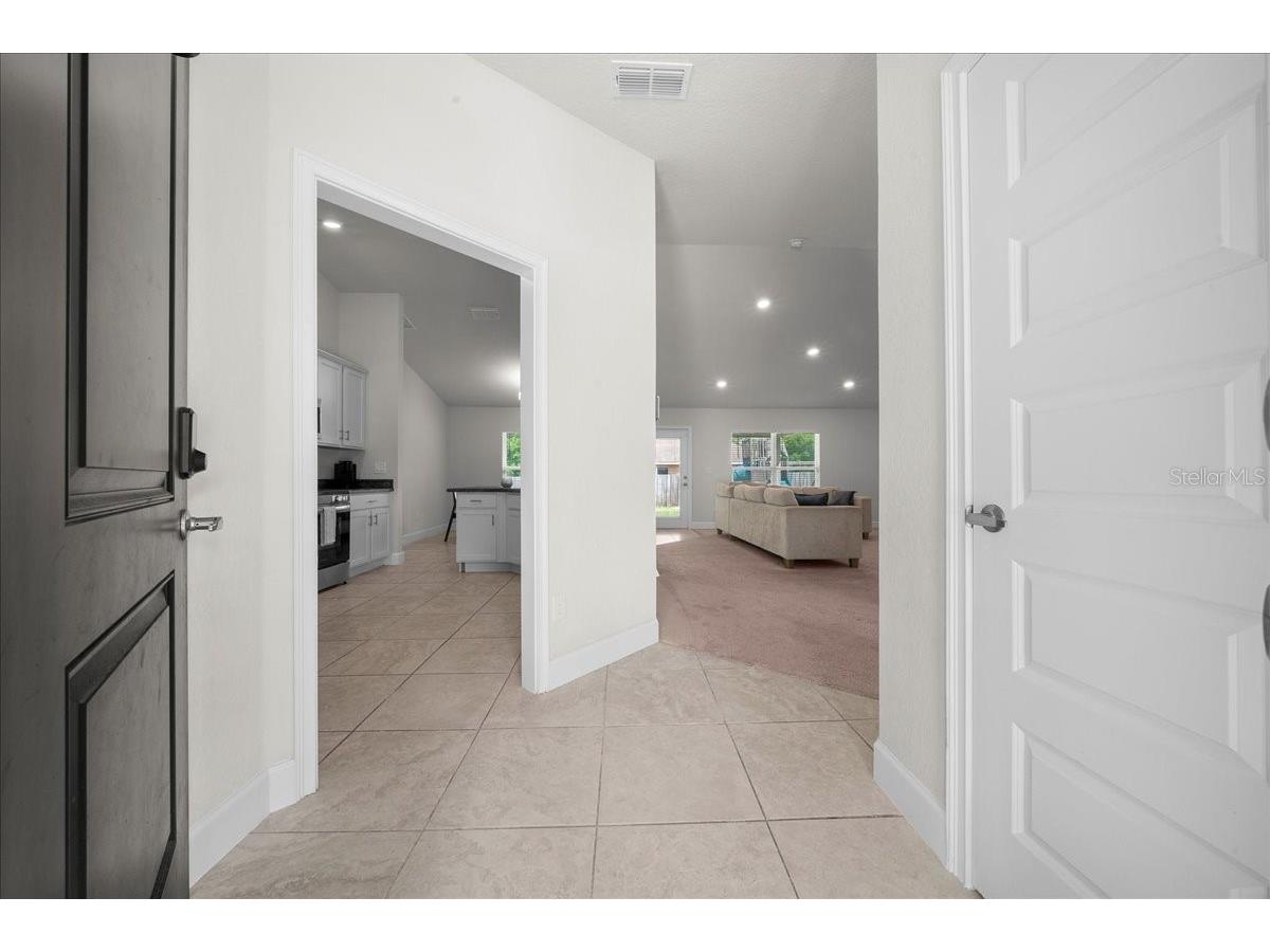 97 Dogwood Drive Loop Ocala FL 34472 OM722592 image3