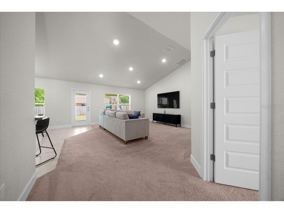 97 Dogwood Drive Loop Ocala FL 34472 OM722592 image5