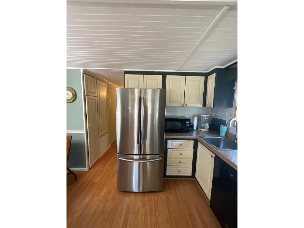 97 Southwinds Drive Sarasota FL 34231 A4670806 image21