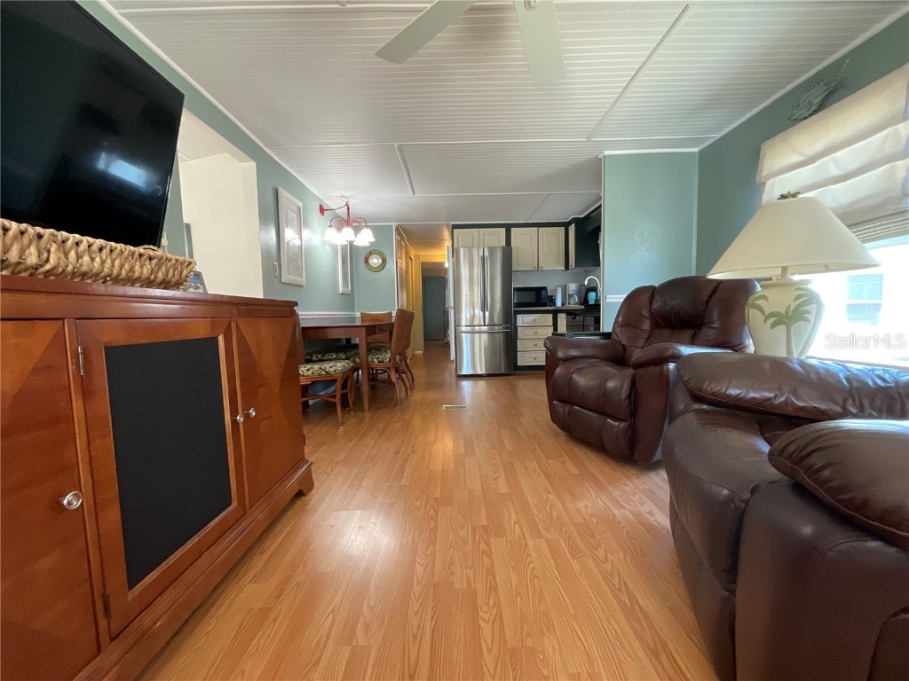 97 Southwinds Drive Sarasota FL 34231 A4670806 image24