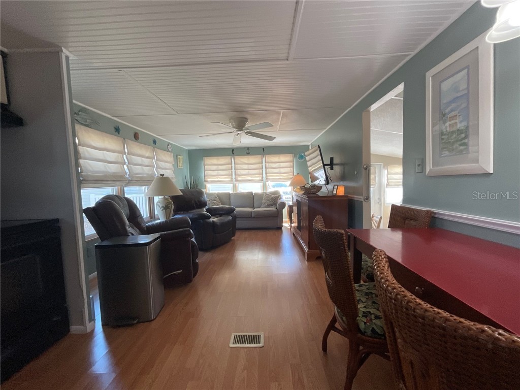 97 Southwinds Drive Sarasota FL 34231 A4670806 image28