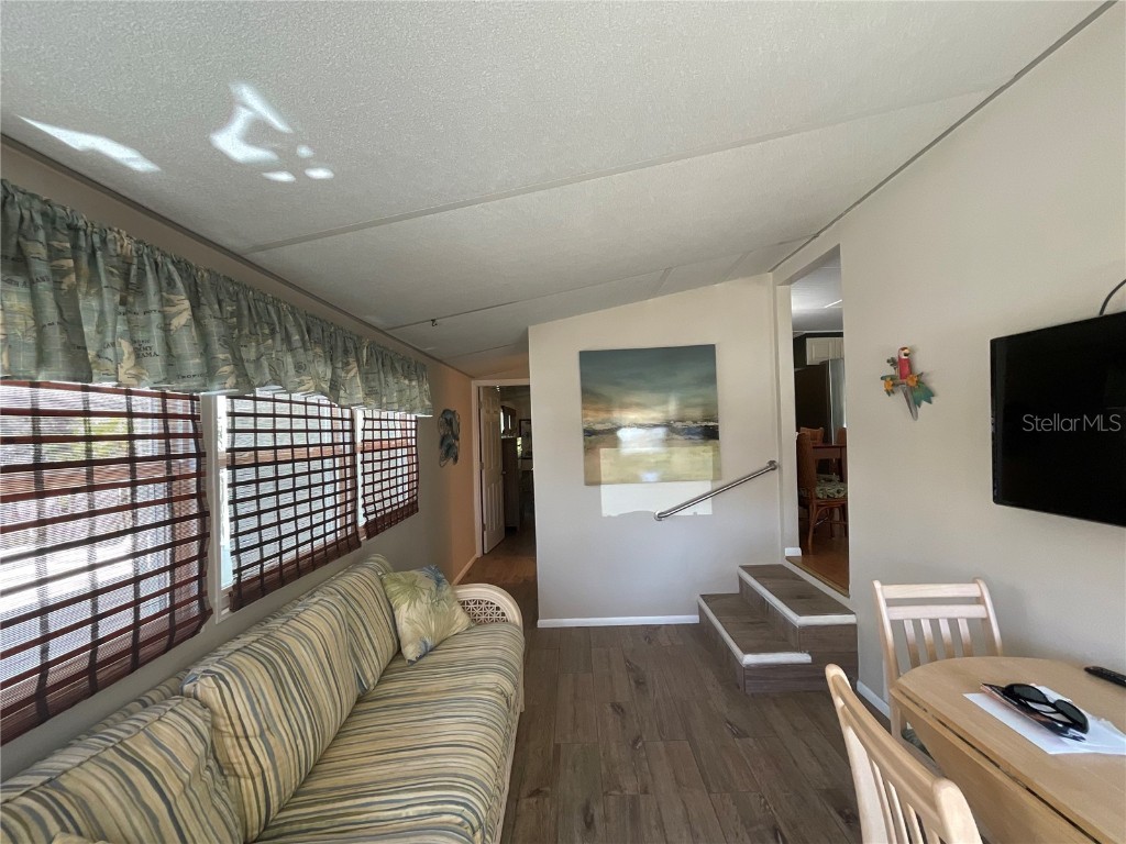 97 Southwinds Drive Sarasota FL 34231 A4670806 image32