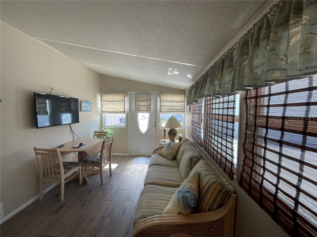 97 Southwinds Drive Sarasota FL 34231 A4670806 image35