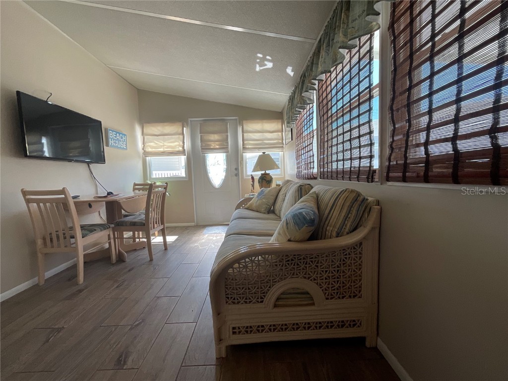 97 Southwinds Drive Sarasota FL 34231 A4670806 image37